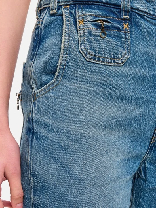 Levi's Ribcage Bell Flared Super High-Rise Jeans with Zipper Detail 70s Inspired - Picture 2 of 14